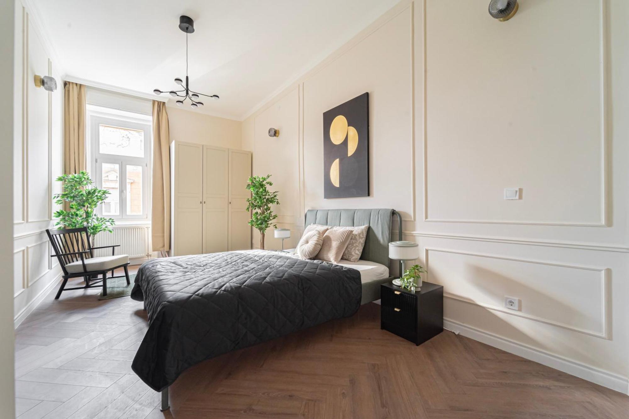 Luxurious Prestige On The St Stephen Road Budapesta
