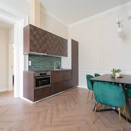 Luxurious Prestige Apartment On The St Stephen Road Boedapest Buitenkant foto